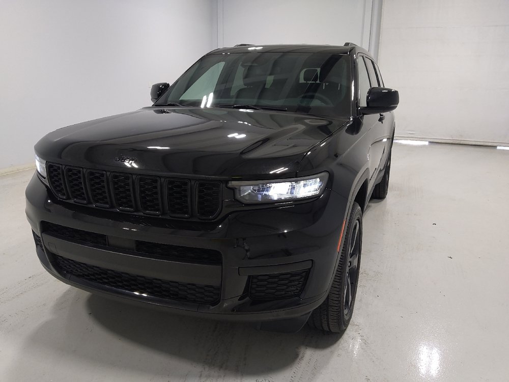 Used 2023 Jeep Grand Cherokee L Laredo AWD/4WD image 15