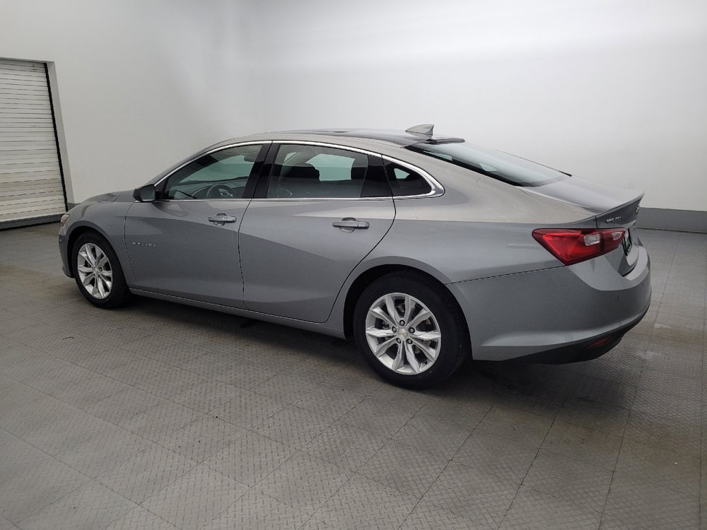 Used 2024 Chevrolet Malibu LT image 3