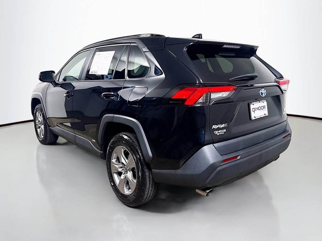 Used 2024 Toyota RAV4 XLE w/ Convenience Package AWD/4WD image 5