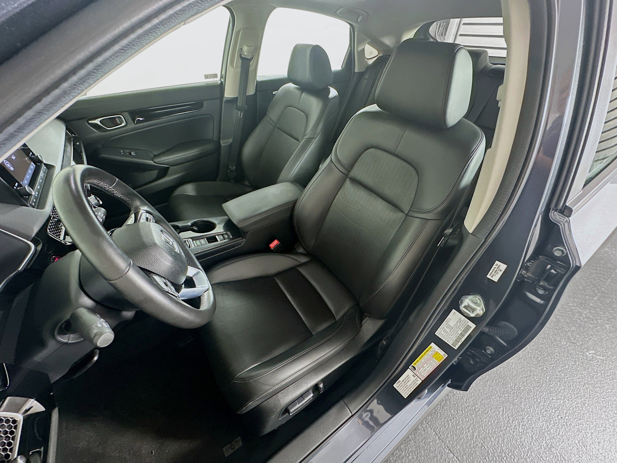 Used 2024 Honda Civic EX-L image 13