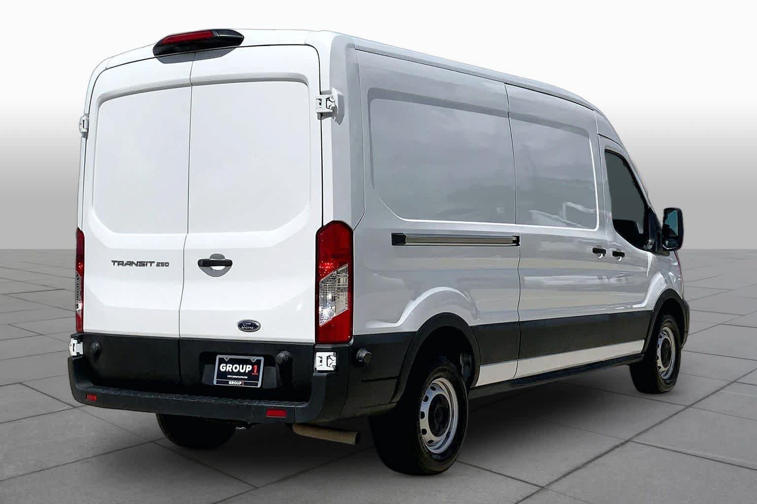Used 2024 Ford Transit 250 148 Medium Roof RWD image 13