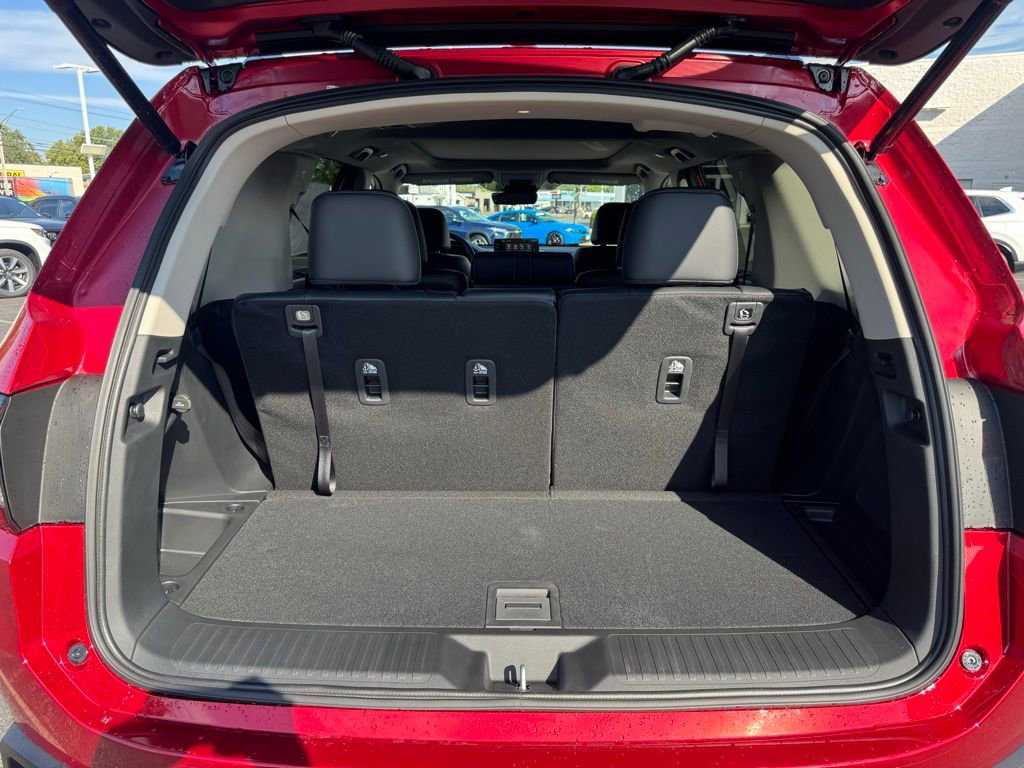 New 2025 Honda Pilot Touring image 22