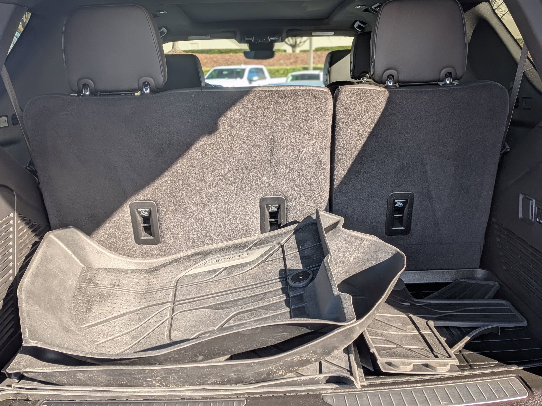 Certified 2024 Chevrolet Tahoe High Country w/ Premium Package AWD/4WD image 36