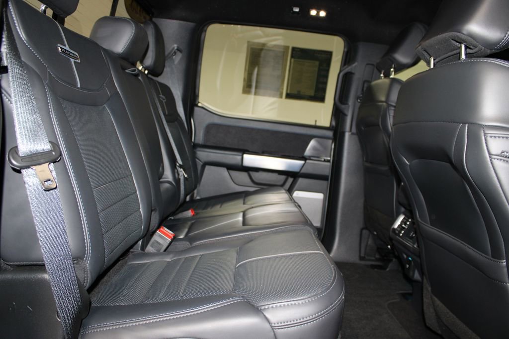 Used 2025 Ford F150 Platinum image 31