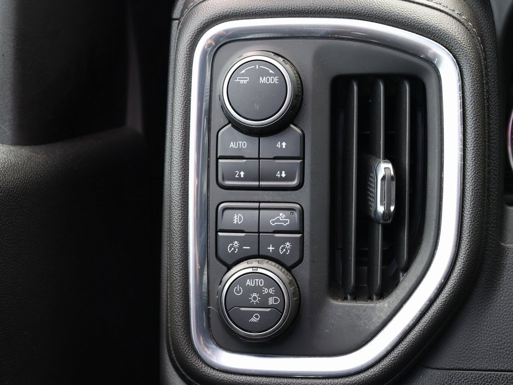 Used 2022 Chevrolet Silverado 2500 LTZ w/ LTZ Plus Package image 30