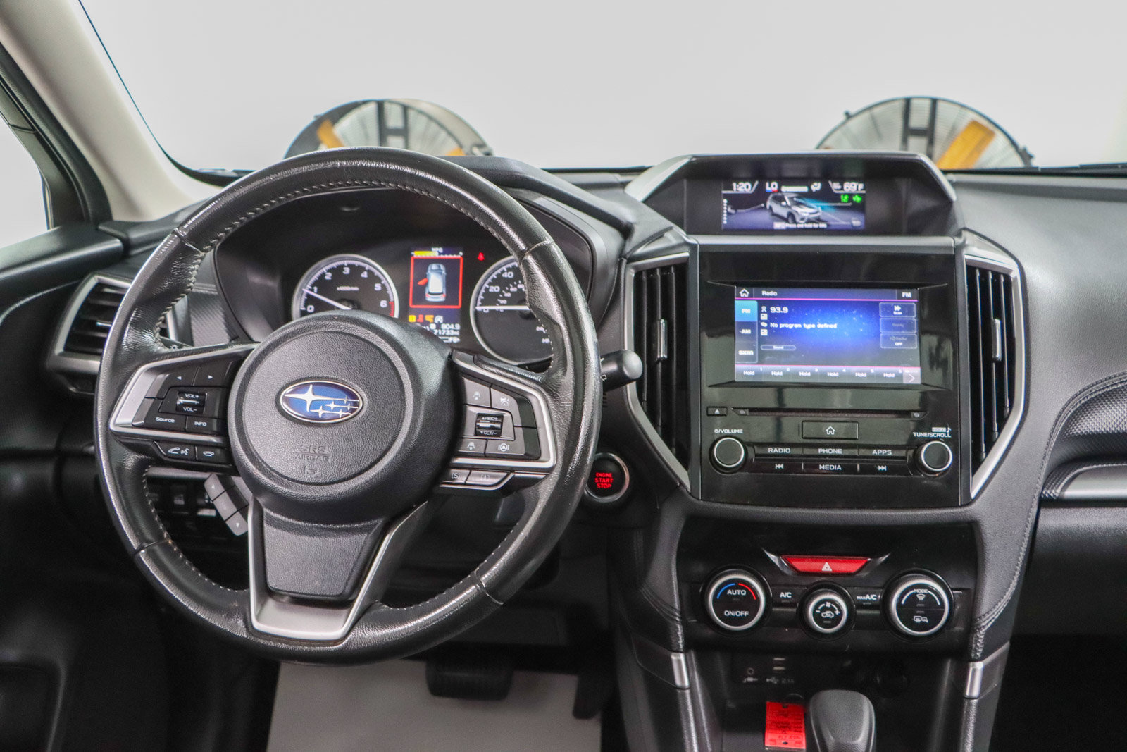 Used 2021 Subaru Forester Premium AWD/4WD image 17