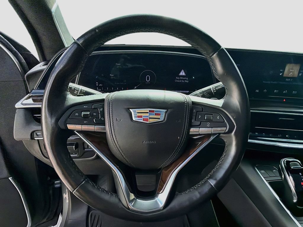 Used 2022 Cadillac Escalade Sport Platinum w/ LPO, ONYX Package AWD/4WD image 11