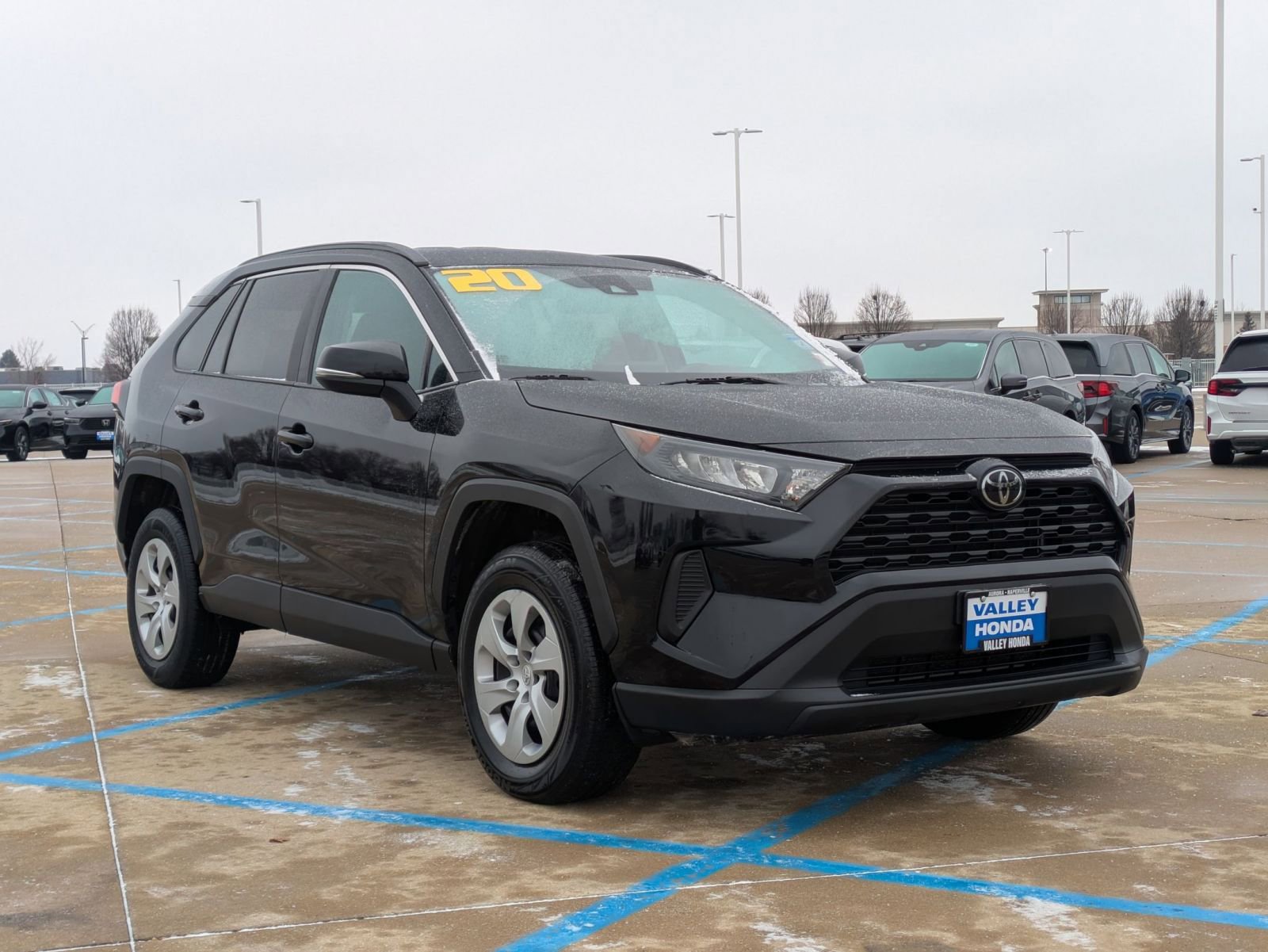 Used 2020 Toyota RAV4 LE w/ All Weather Liner Package image 4