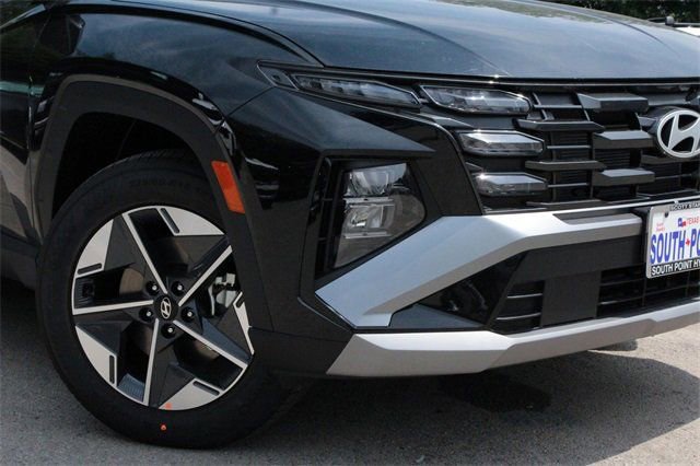 Used 2026 Hyundai Tucson SEL image 2