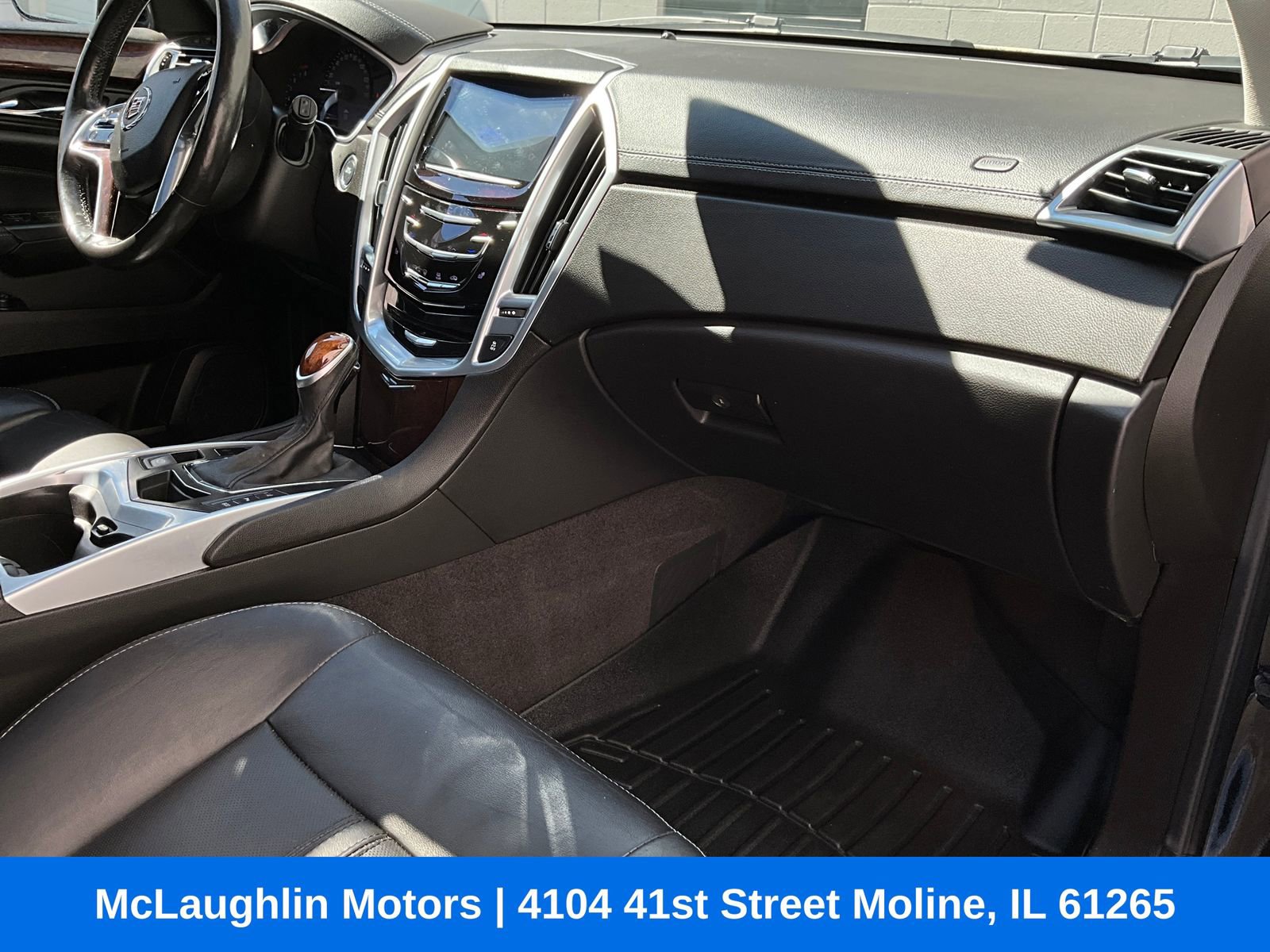 Used 2016 Cadillac SRX Luxury w/ Driver Awareness Package image 10