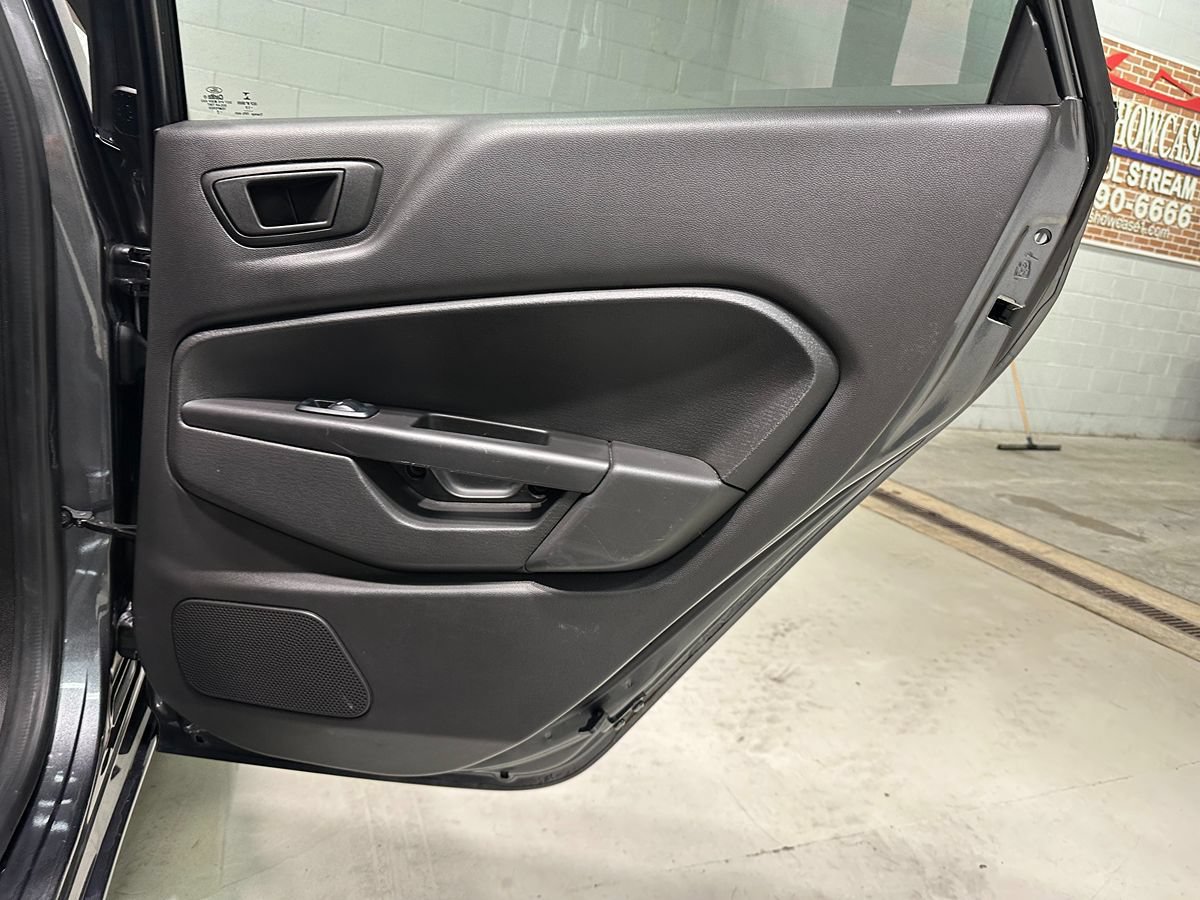 Used 2019 Ford Fiesta SE FWD image 14