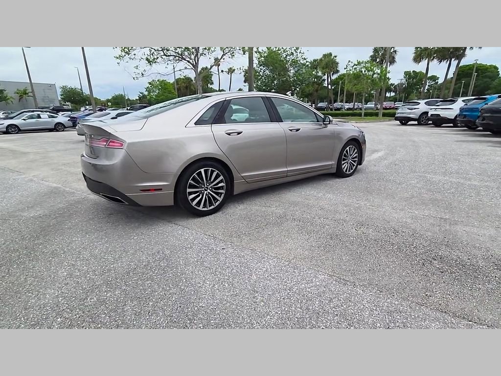 Used 2019 Lincoln MKZ Reserve FWD image 39