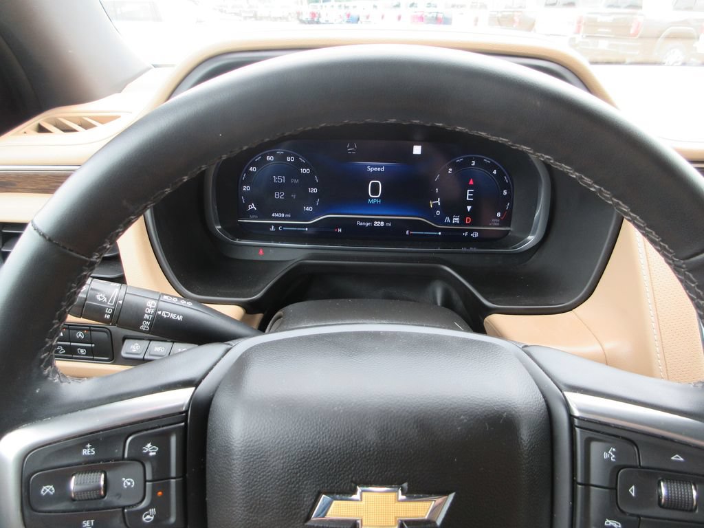 Certified 2023 Chevrolet Tahoe Premier w/ Premium Package 2 AWD/4WD image 37
