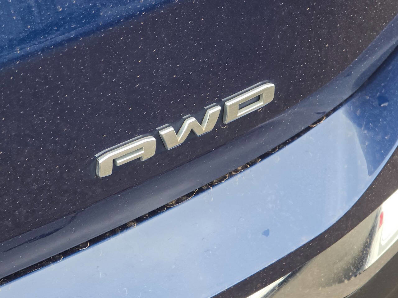 Used 2023 GMC Terrain SLT image 9