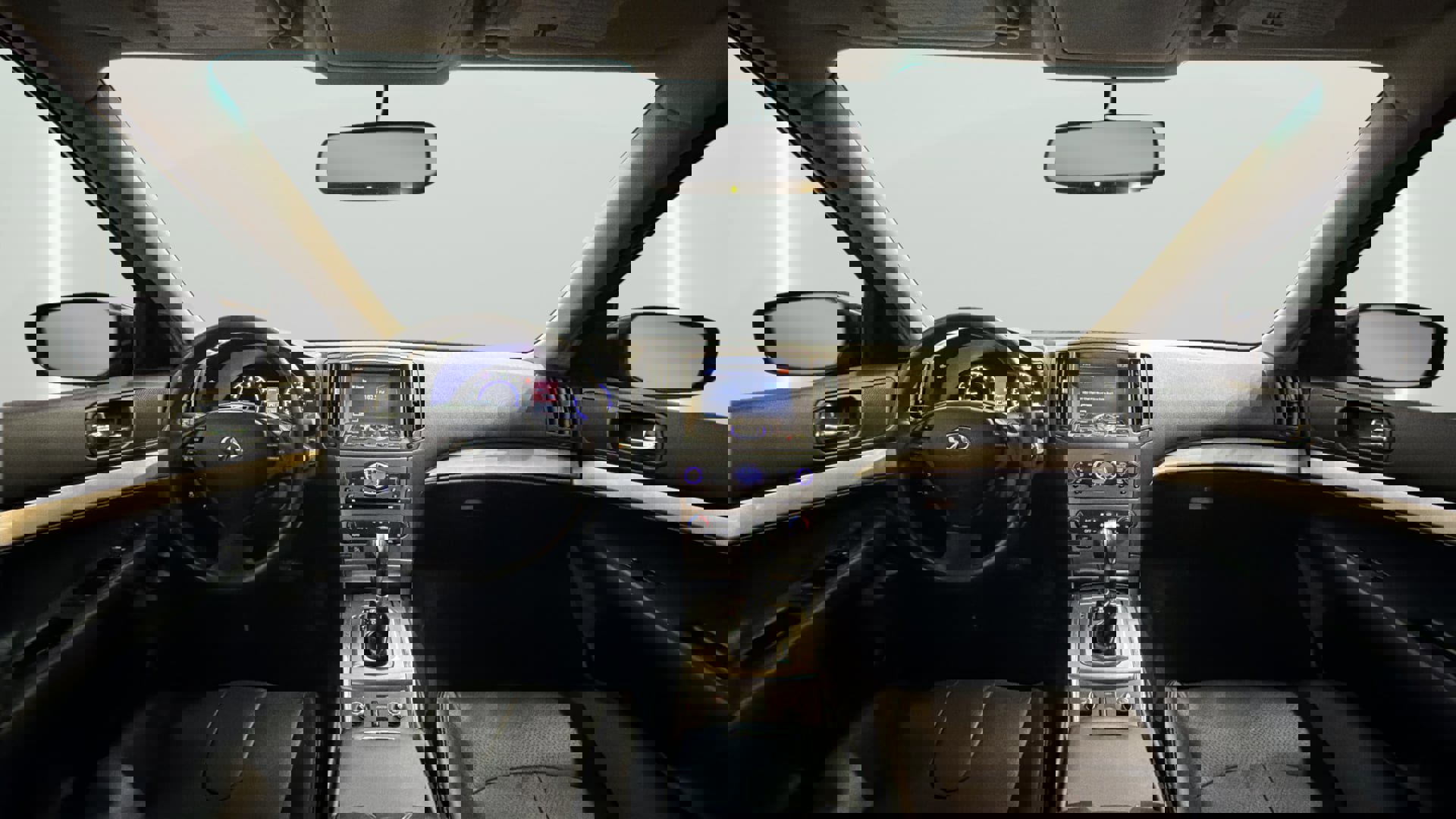 Used 2015 INFINITI Q40 AWD w/ Navigation Package image 31