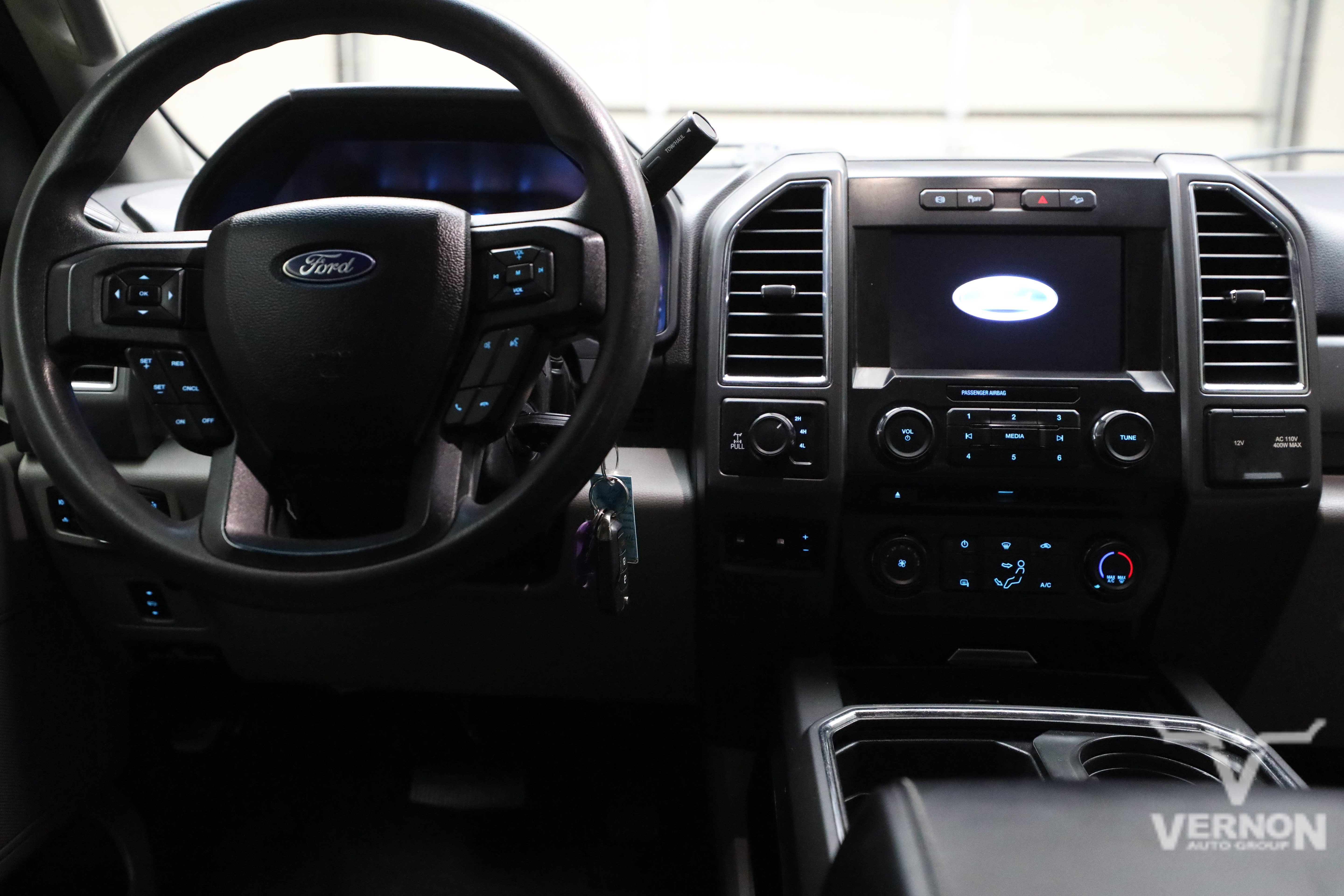 Used 2017 Ford F350 XLT w/ XLT Value Package AWD/4WD image 19