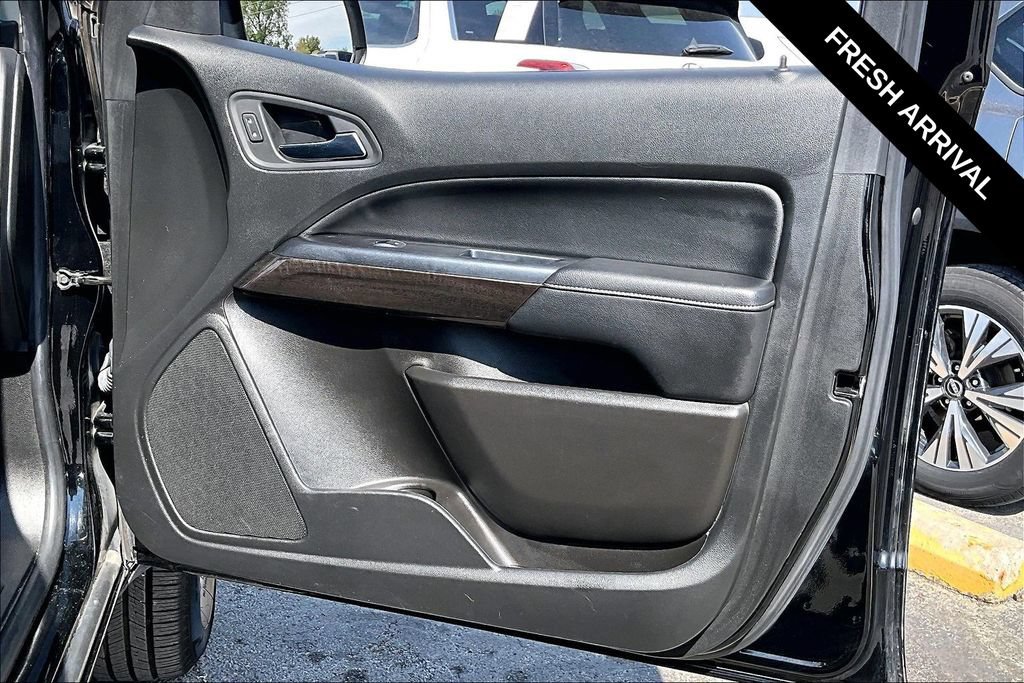 Used 2020 GMC Canyon SLE w/ Elevation Edition AWD/4WD image 27
