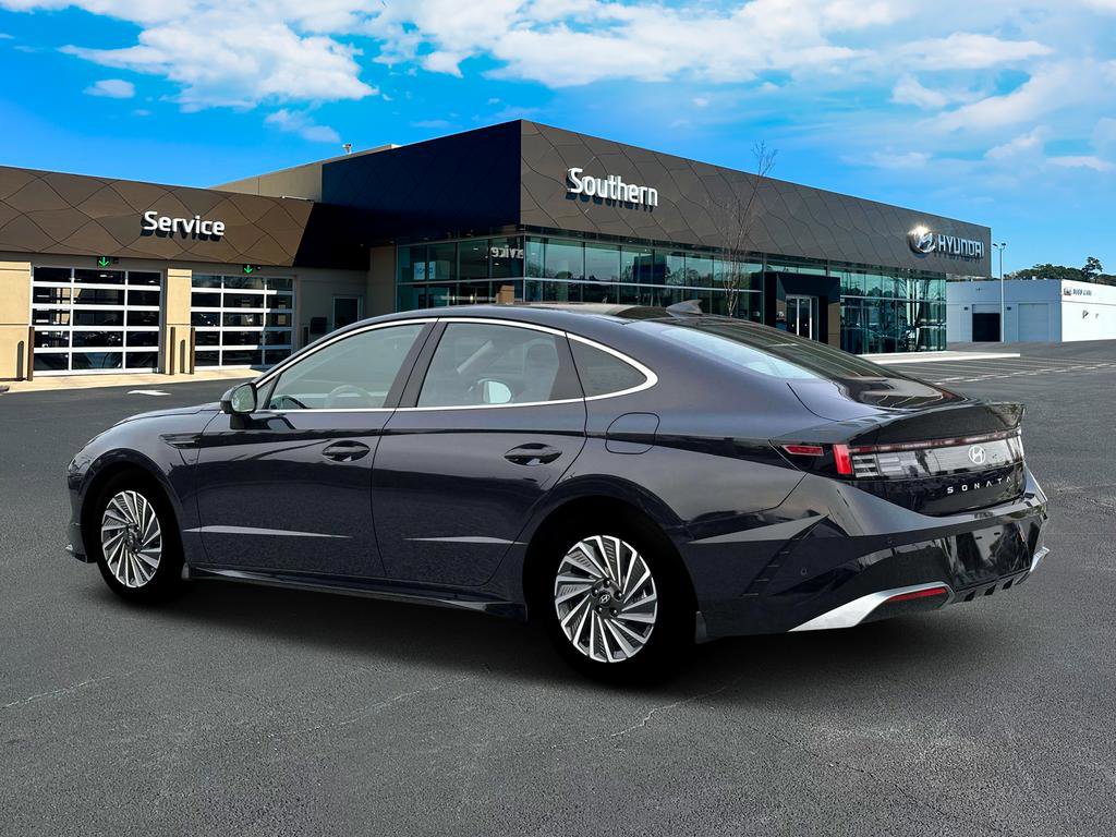 New 2026 Hyundai Sonata Limited FWD image 4