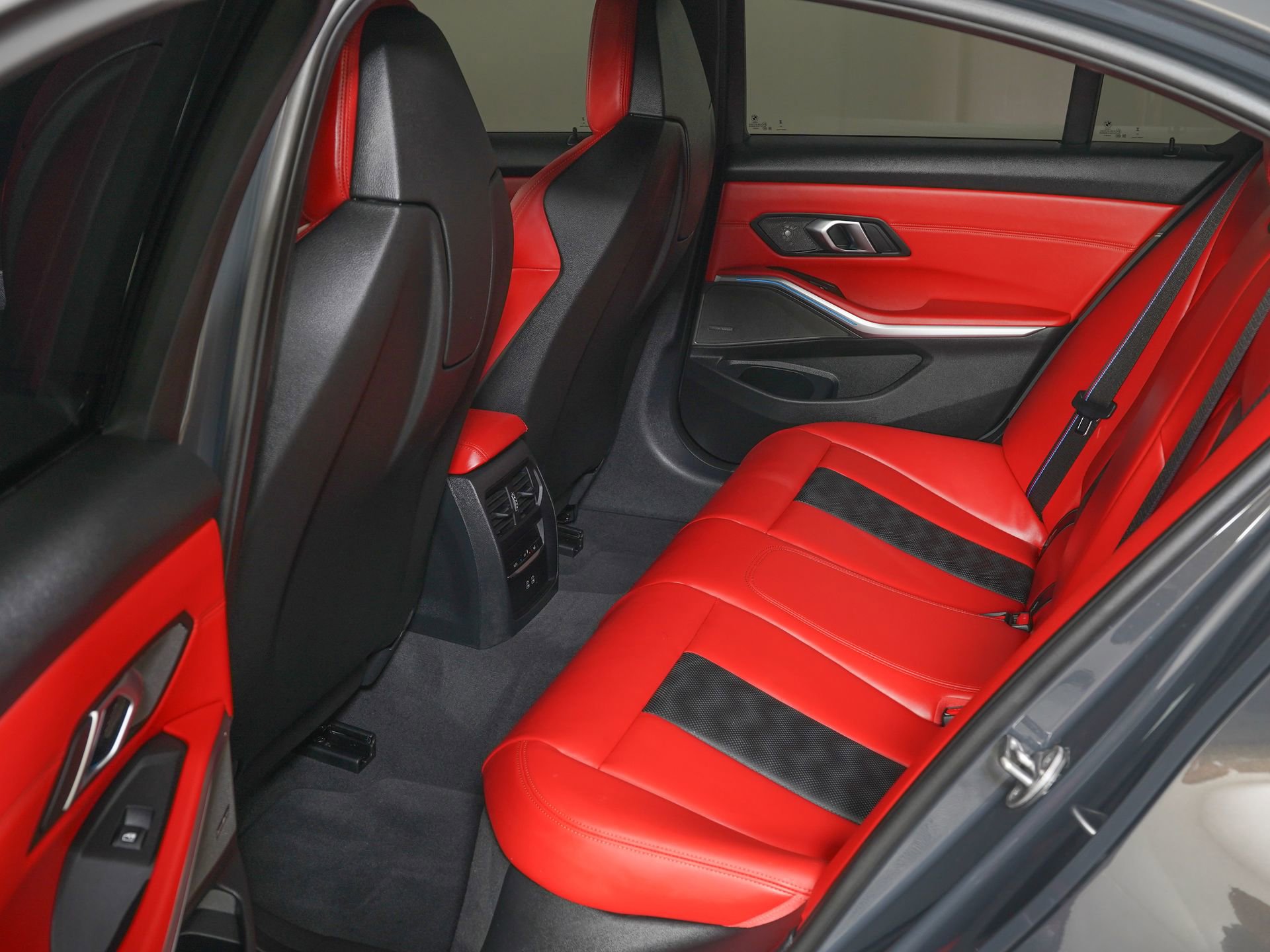 Used 2025 BMW M3 Competition image 13