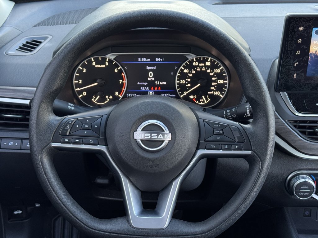 Used 2025 Nissan Altima 2.5 SV w/ SV Special Edition Package AWD/4WD image 12