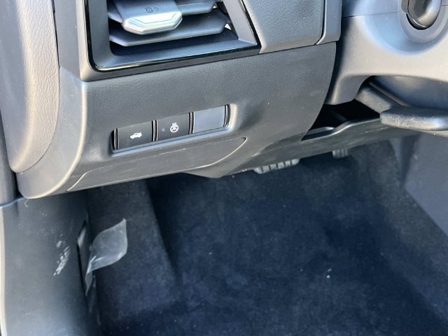 New 2026 Nissan Sentra SV w/ SV Convenience Package FWD image 23
