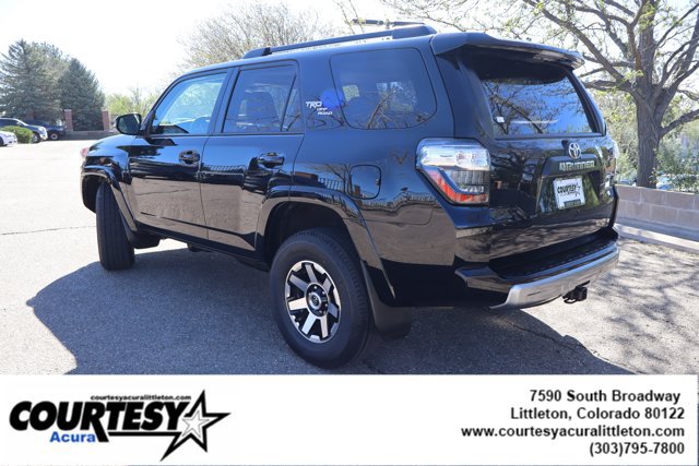 Used 2019 Toyota 4Runner TRD Off-Road Premium AWD/4WD image 4