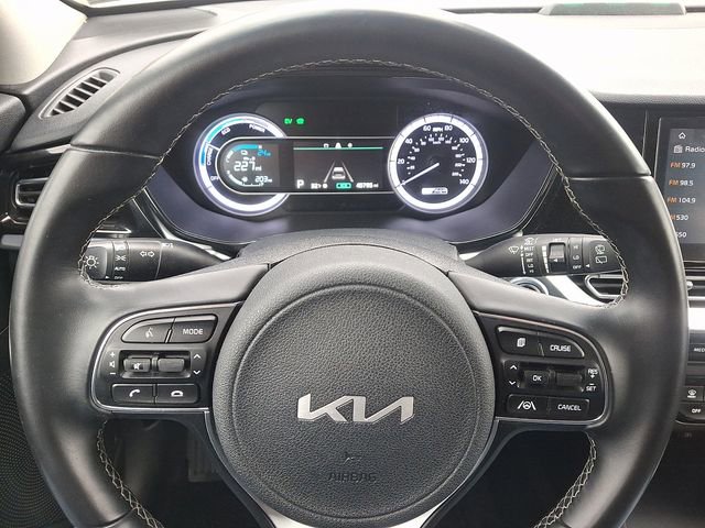 Certified 2022 Kia Niro LXS image 19