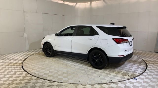 Used 2024 Chevrolet Equinox LS w/ LS Convenience Package image 6