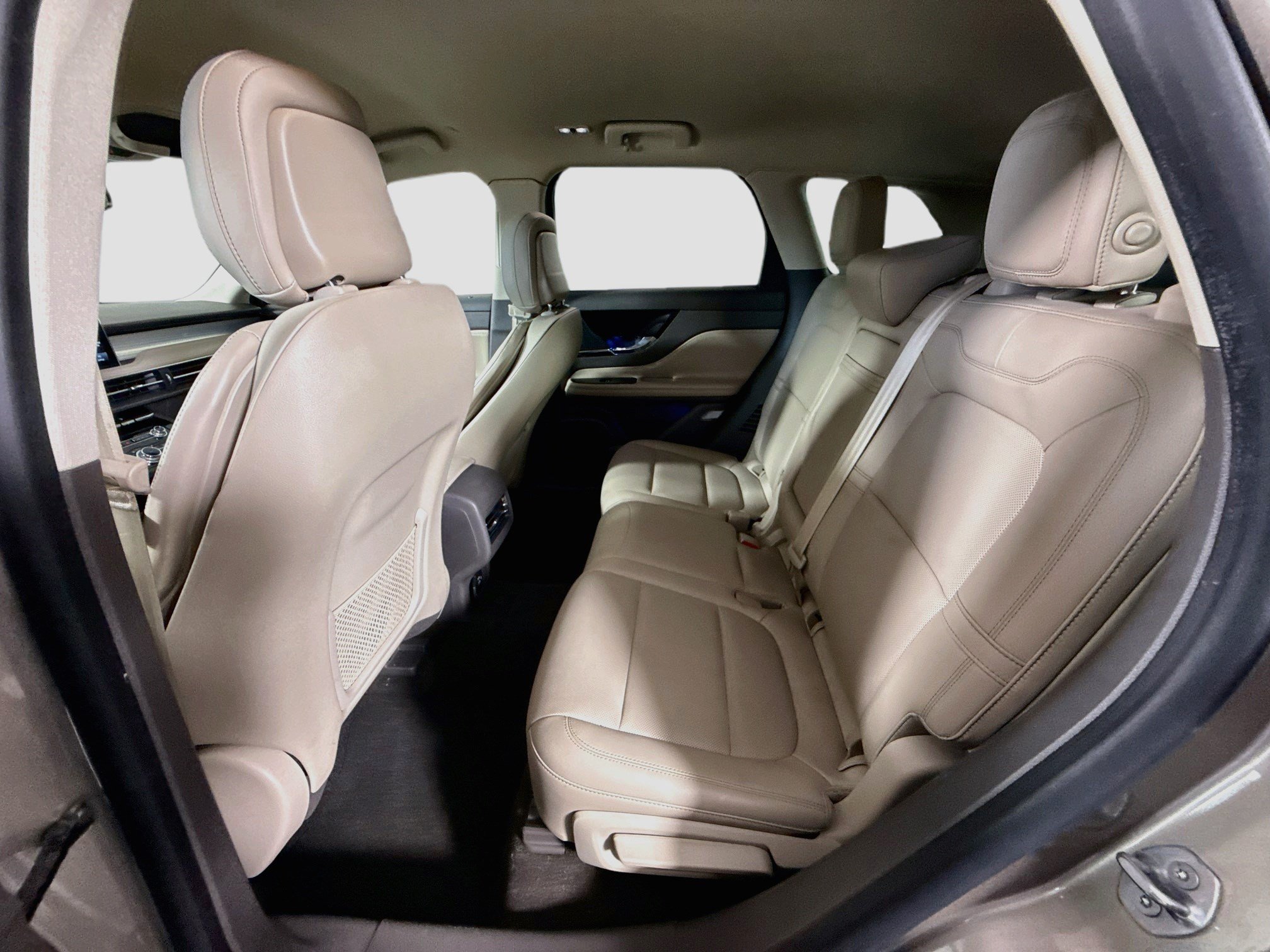 Used 2020 Lincoln Corsair FWD w/ Equipment Group 101A image 25