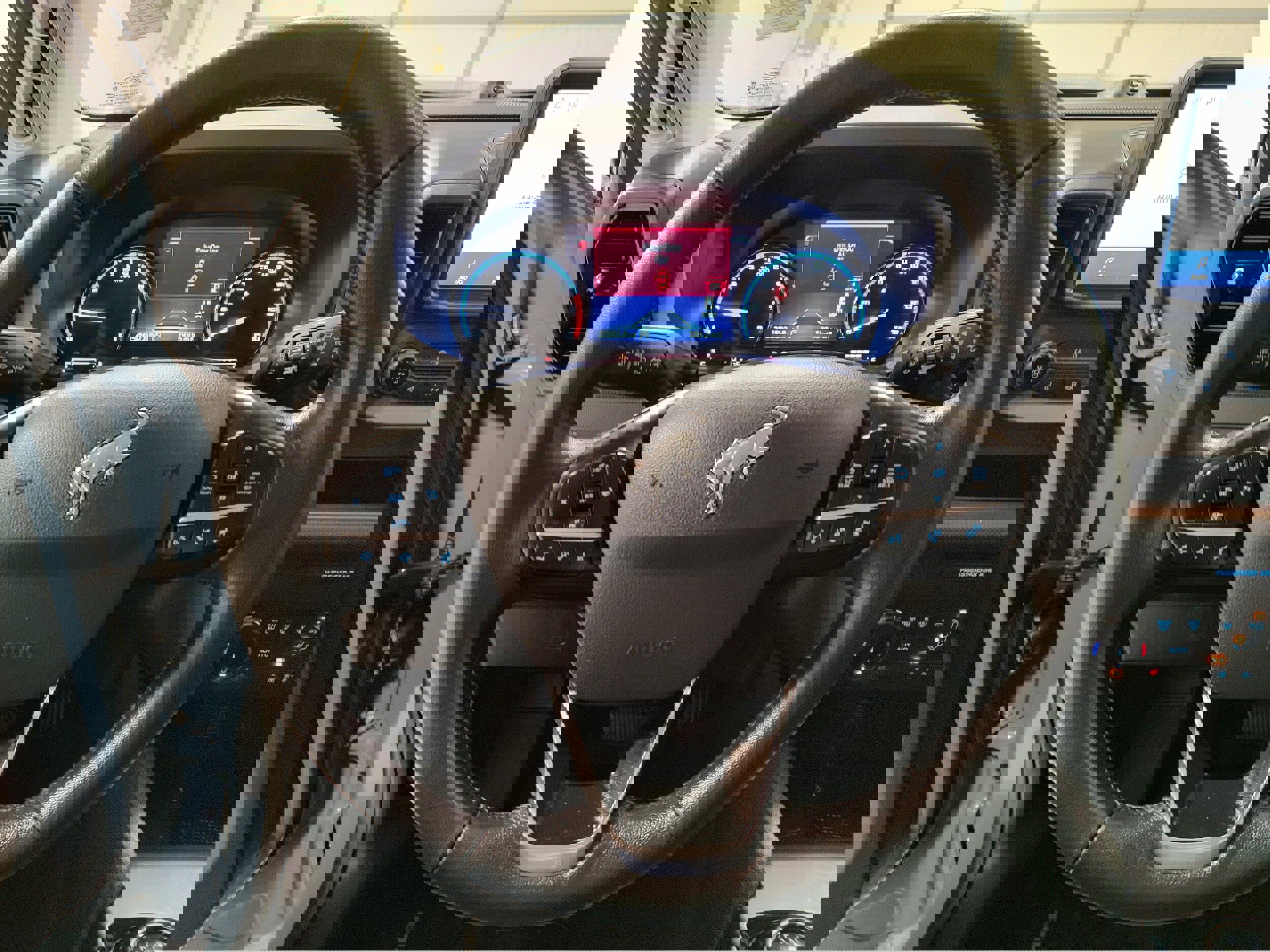 Used 2023 Ford Bronco Sport Outer Banks w/ Tech Package image 5