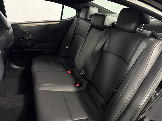 Used 2024 Lexus ES 350 F Sport image 16