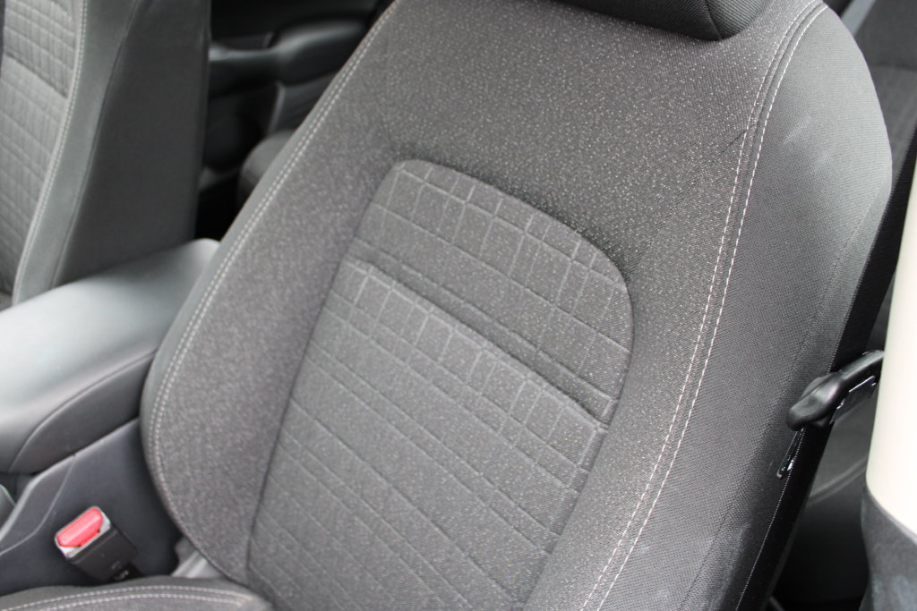 Used 2025 Honda HR-V LX image 10