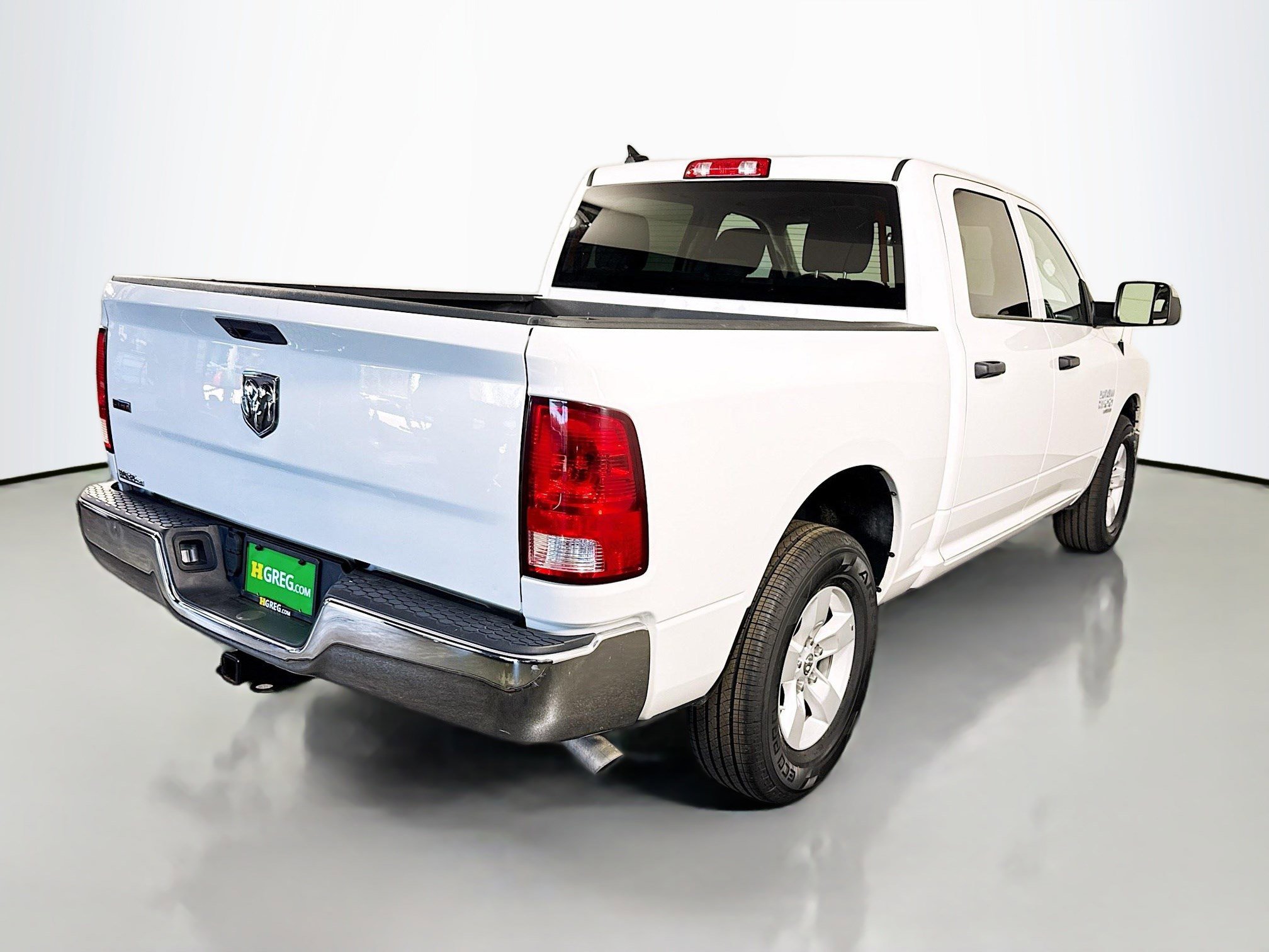 Used 2023 RAM 1500 Classic SLT w/ Trailer & Traction Group image 10