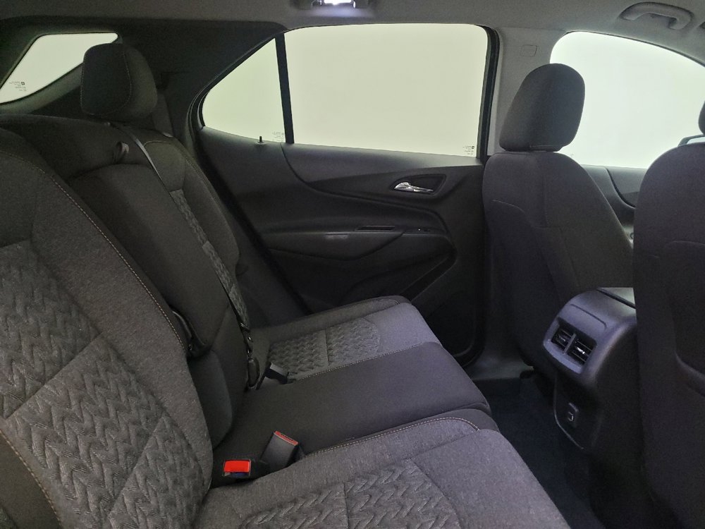 Used 2023 Chevrolet Equinox LT w/ Driver Convenience Package image 19