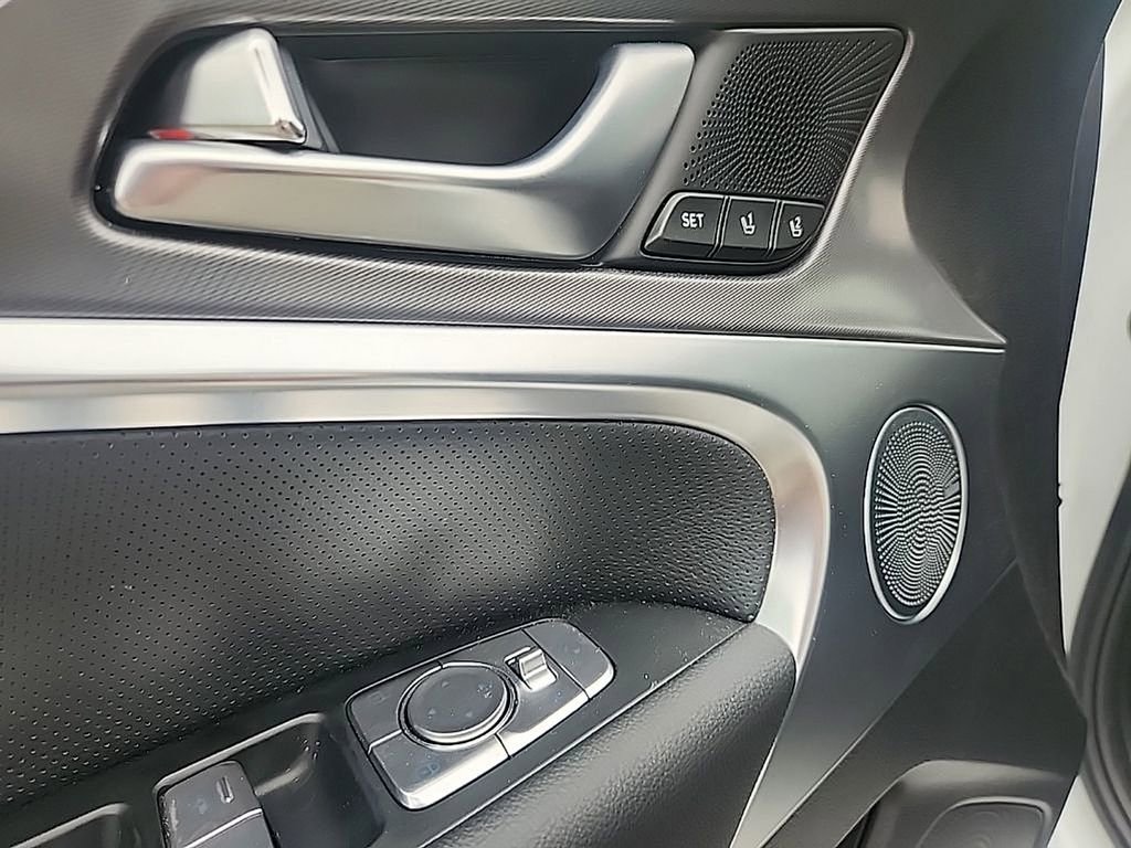 Used 2026 Genesis G70 3.3T Sport Prestige RWD image 7