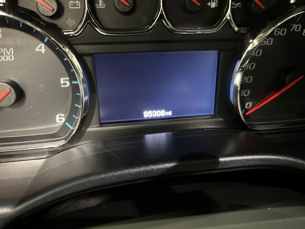 Used 2018 Chevrolet Silverado 1500 High Country image 26