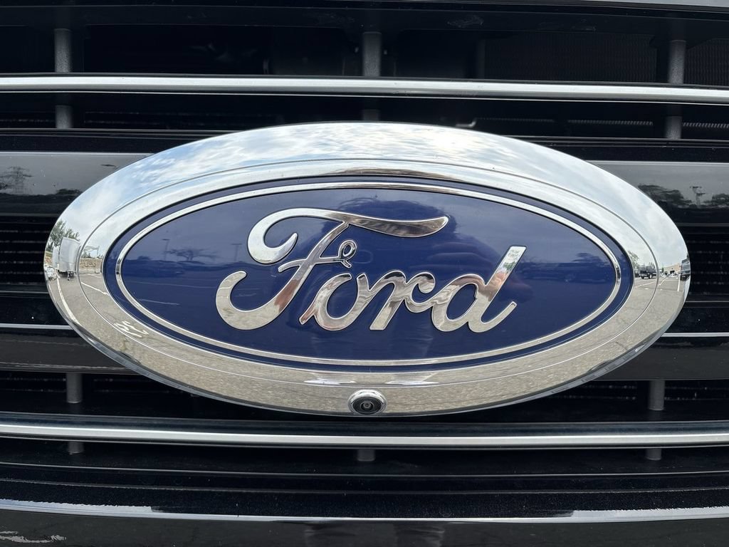 Used 2026 Ford F250 Platinum w/ FX4 Off-Road Package AWD/4WD image 36
