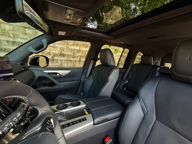 New 2026 Lexus LX 600 F Sport AWD/4WD image 21
