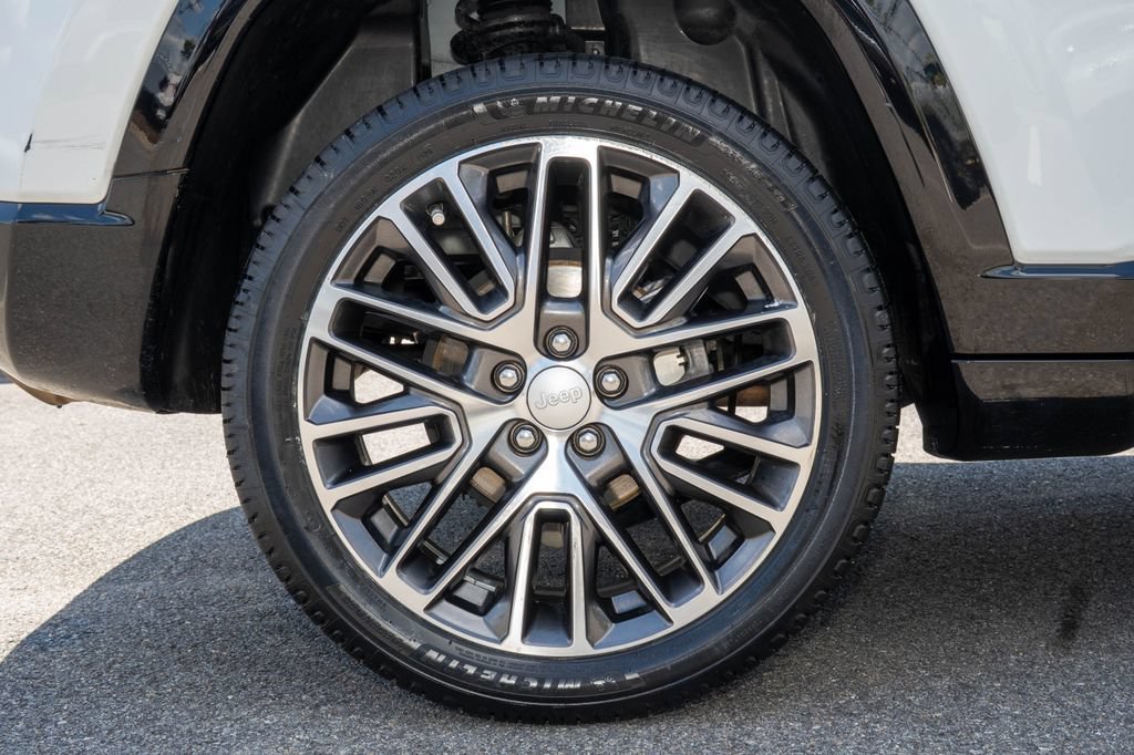 Used 2022 Jeep Compass Limited w/ Elite Group AWD/4WD image 36
