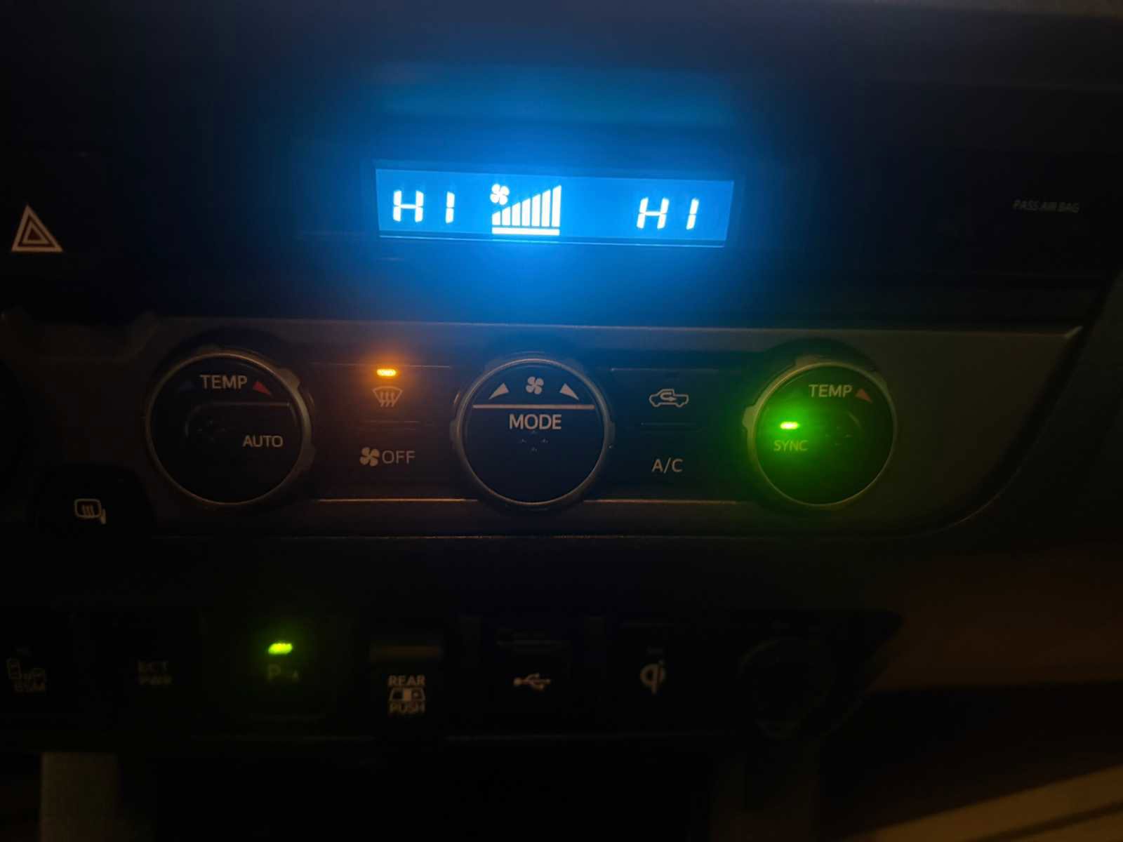 Used 2023 Toyota Tacoma TRD Sport image 33