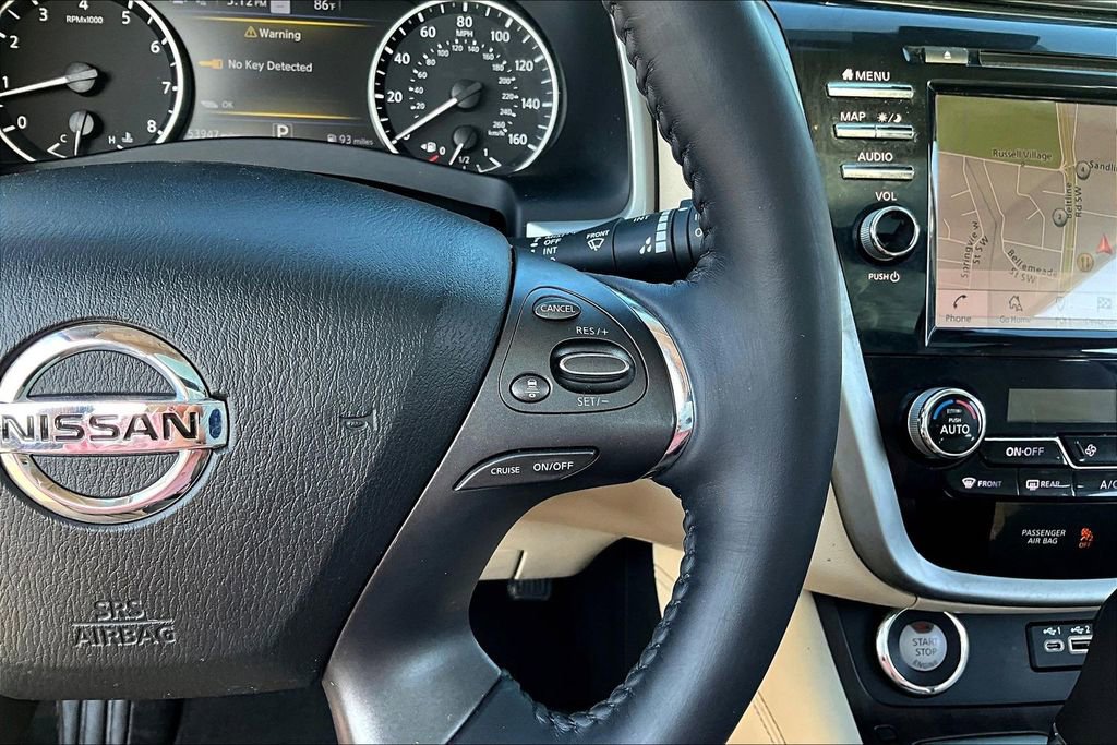 Used 2021 Nissan Murano Platinum w/ Cargo Package image 12