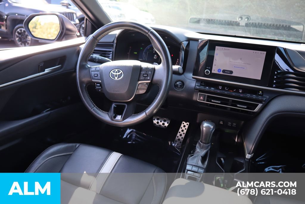 Used 2025 Toyota Camry SE image 22