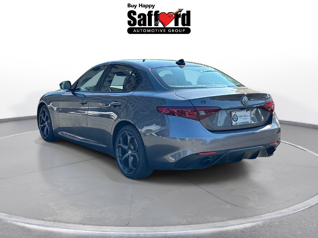Used 2021 Alfa Romeo Giulia Ti Sport AWD/4WD image 6