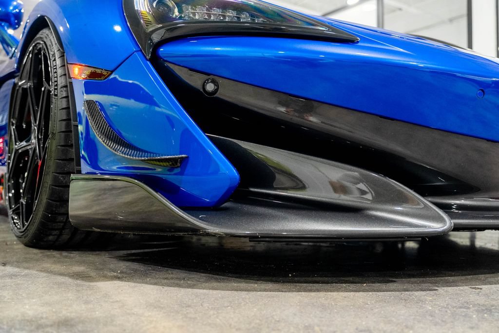 Used 2019 McLaren 600LT RWD image 19