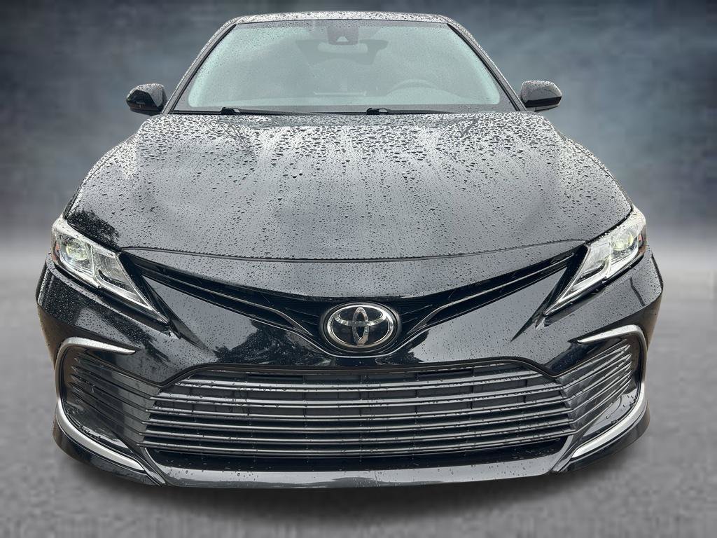 Used 2024 Toyota Camry LE FWD image 8