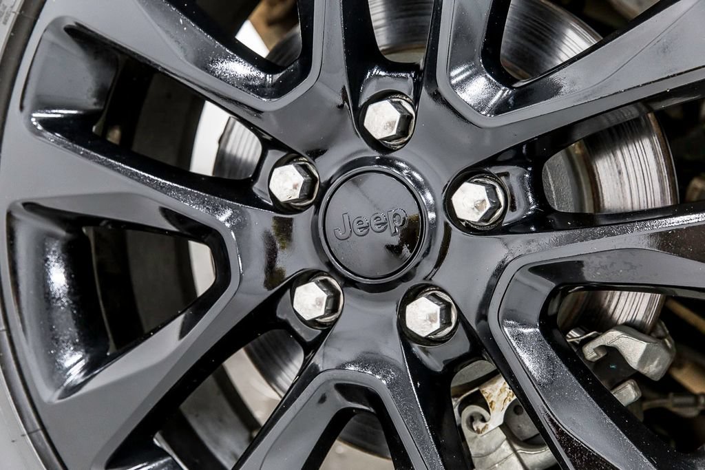 Used 2020 Jeep Grand Cherokee Altitude RWD image 40