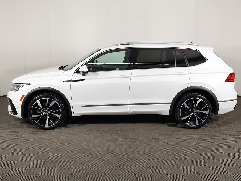 Used 2022 Volkswagen Tiguan SEL R-Line AWD/4WD image 19