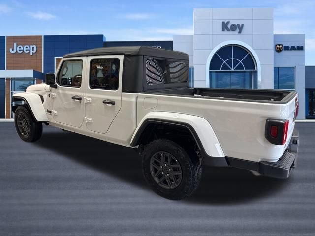New 2026 Jeep Gladiator Sport AWD/4WD image 5