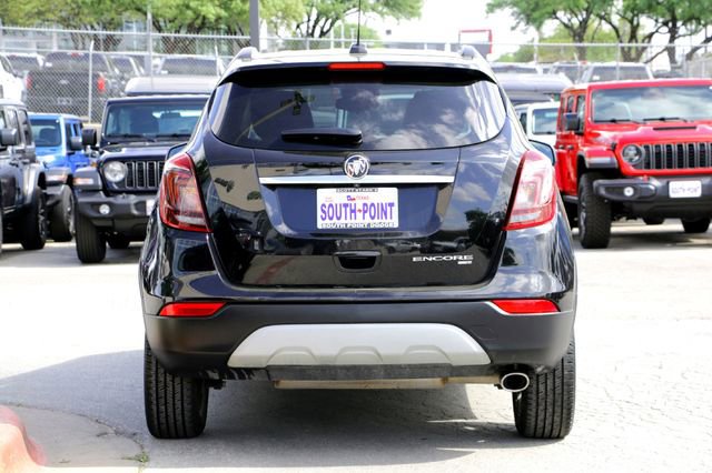 Used 2022 Buick Encore Preferred w/ Safety Package image 6