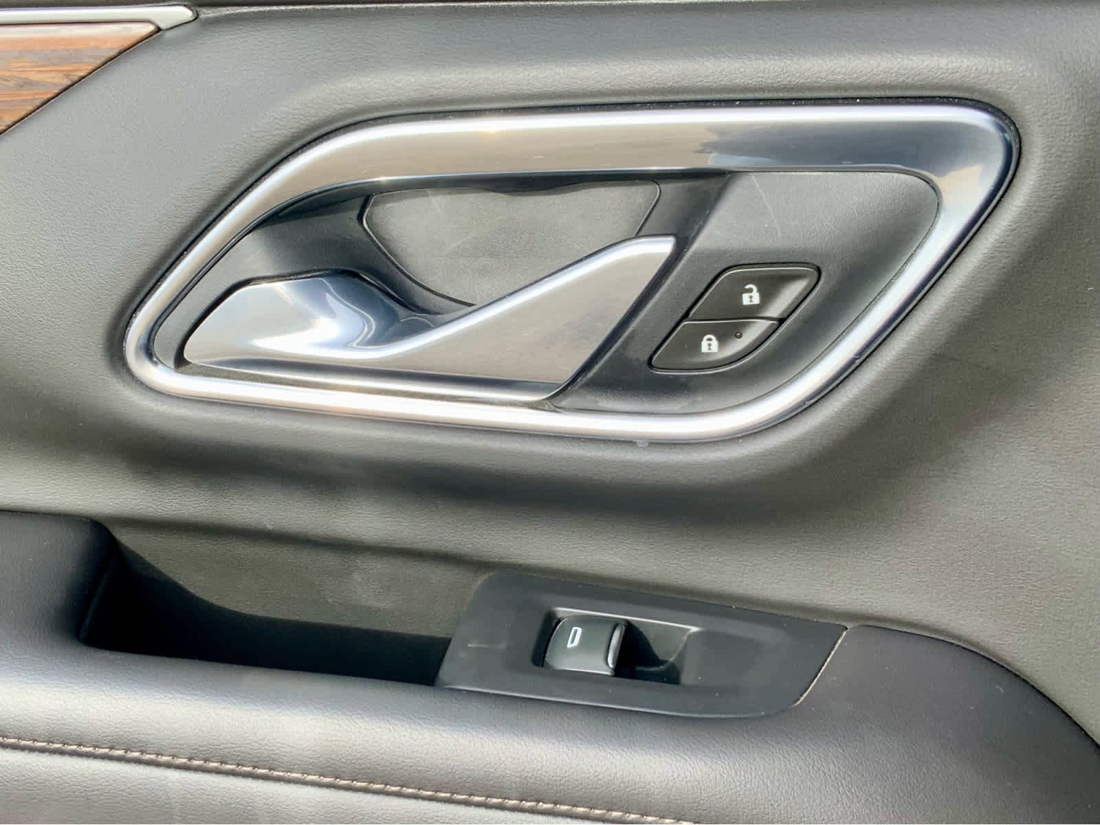 Used 2021 Chevrolet Suburban High Country image 55